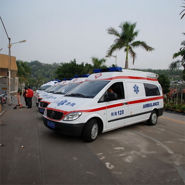 福州私人救护车租赁联系电话