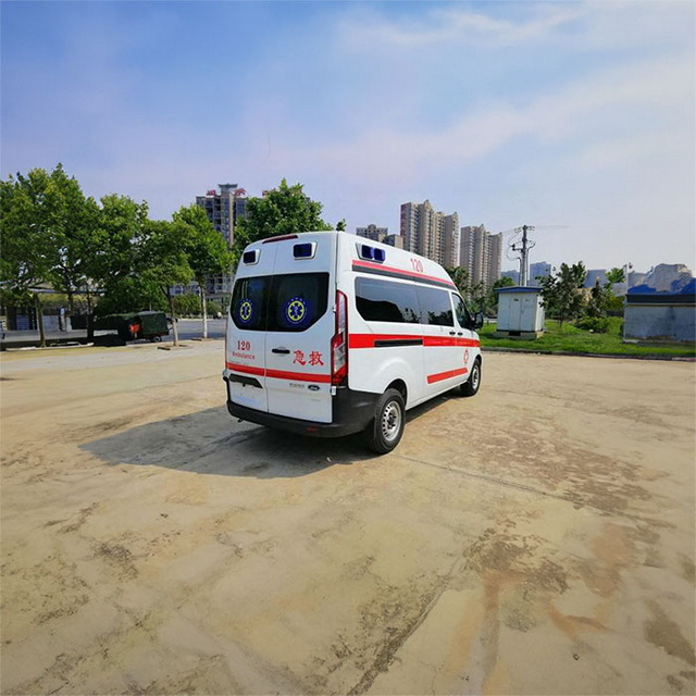 福州出租救护车联系电话