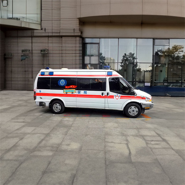 福州出租救护车联系电话