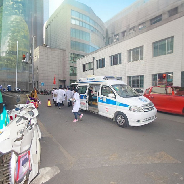 福州租赁私人救护车电话号码