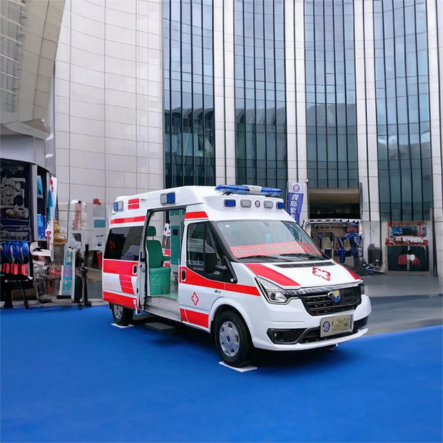福州私人救护车租赁电话