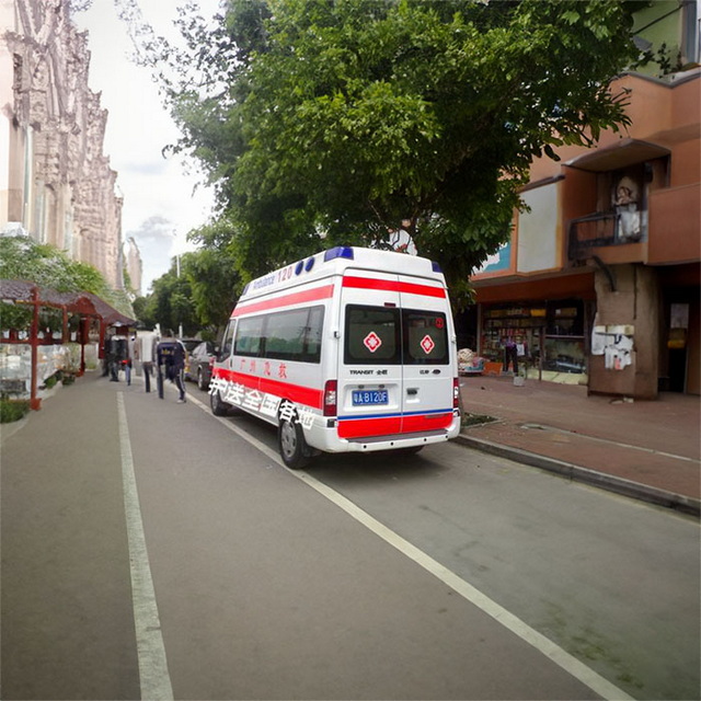 福州私人救护车租赁收费标准